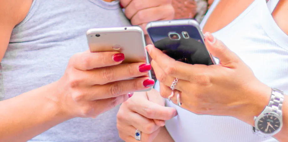 Android vs. iOS: mano a mano de sistemas operativos móviles Android vs. iOS: mano a mano de sistemas operativos móviles